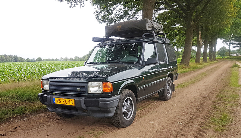 Discovery 300tdi met daktent en luifel te huur